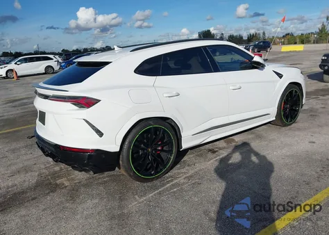 2022 Lamborghini Urus Graphite Capsule/Pearl Capsule z USA, uszkodzony, nr VIN ZPBUA1ZL3NLA17004